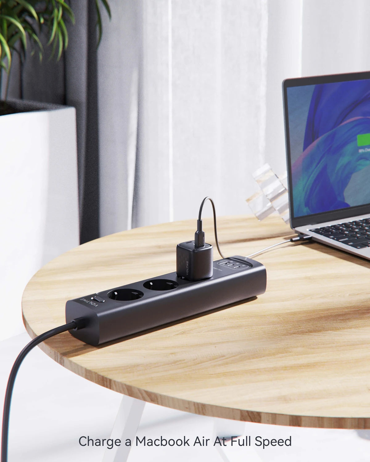 VOLTME 30W GaN III Fast Charger – Compact USB-C High-Speed Adapter